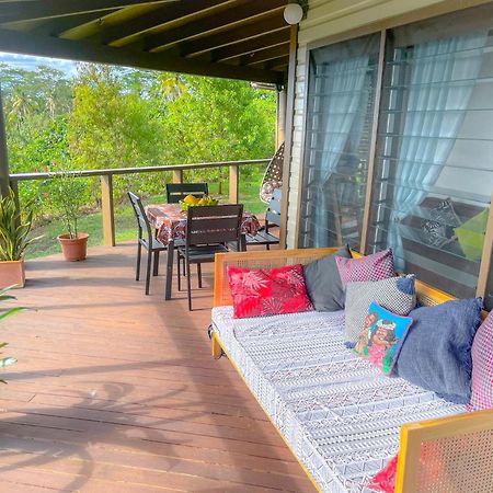 Vakanananu Retreat Villa Matei Bagian luar foto