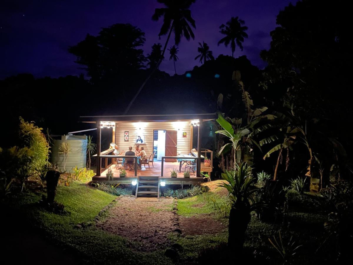 Vakanananu Retreat Villa Matei Bagian luar foto