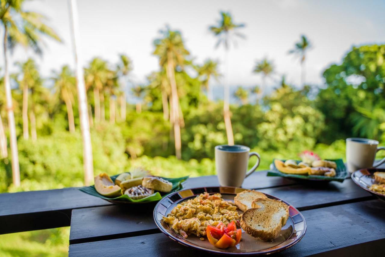 Vakanananu Retreat Villa Matei Bagian luar foto